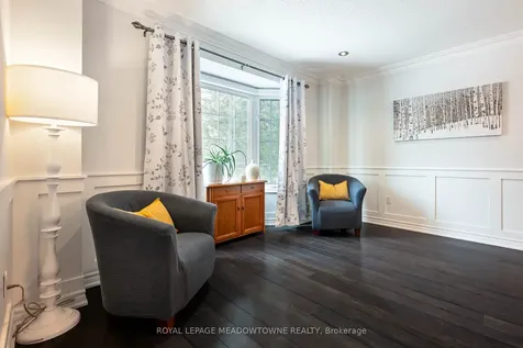 19 Grist Mill Drive Halton Hills ON L7G 6C2