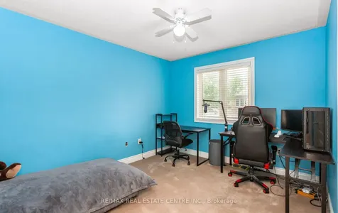 26 Saint Hubert Drive Brampton ON L6P 1V7