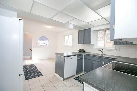 114 Simmons Boulevard Brampton ON L6V 3V6