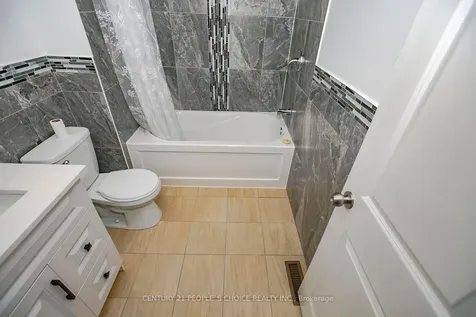 114 Simmons Boulevard Brampton ON L6V 3V6