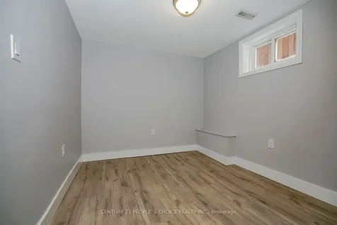 114 Simmons Boulevard Brampton ON L6V 3V6