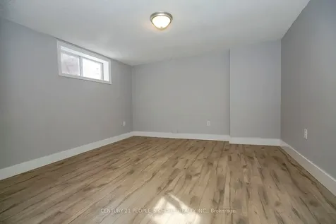 114 Simmons Boulevard Brampton ON L6V 3V6