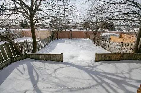 114 Simmons Boulevard Brampton ON L6V 3V6