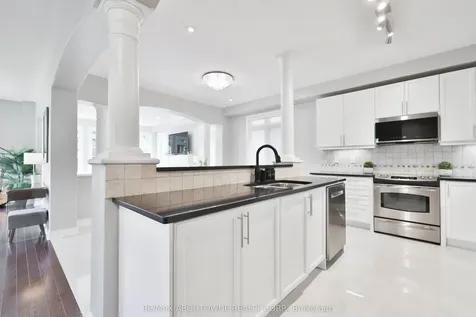 3262 Skipton Lane Oakville ON L6M 0K2