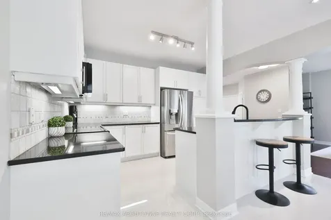 3262 Skipton Lane Oakville ON L6M 0K2