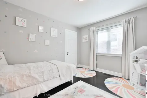 3262 Skipton Lane Oakville ON L6M 0K2