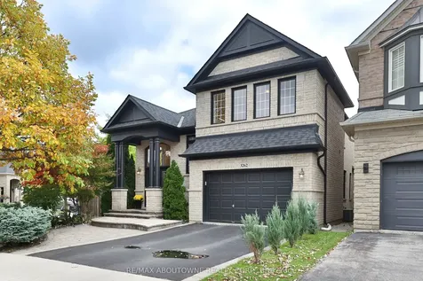 3262 Skipton Lane Oakville ON L6M 0K2
