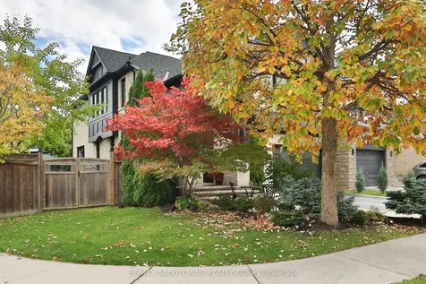 3262 Skipton Lane Oakville ON L6M 0K2