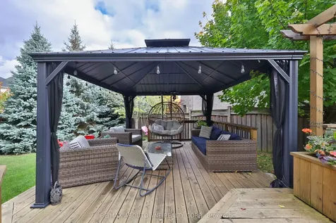 3262 Skipton Lane Oakville ON L6M 0K2