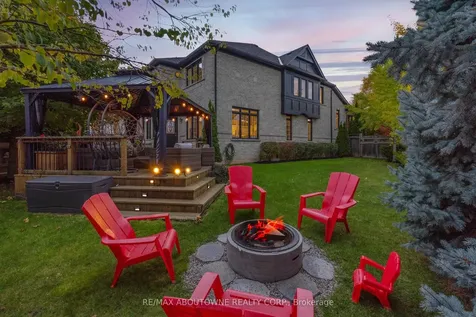 3262 Skipton Lane Oakville ON L6M 0K2