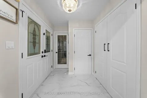 184 Mountainberry Road Brampton ON L6R 2L2