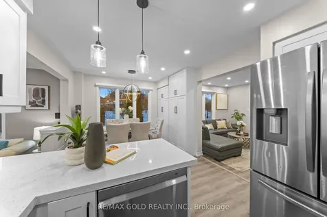 184 Mountainberry Road Brampton ON L6R 2L2