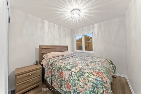 184 Mountainberry Road Brampton ON L6R 2L2