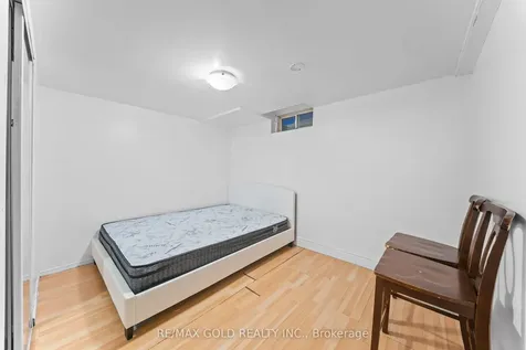 184 Mountainberry Road Brampton ON L6R 2L2