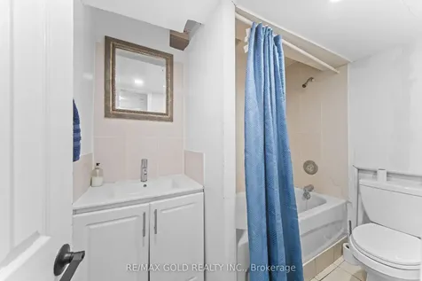 184 Mountainberry Road Brampton ON L6R 2L2