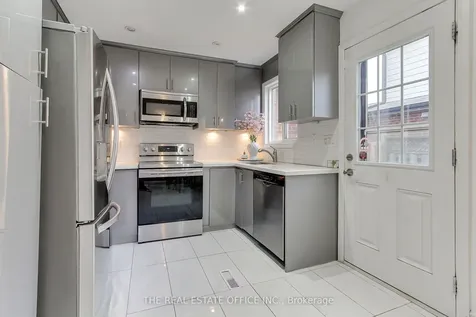 62 Radford Drive Brampton ON L6V 2Y9