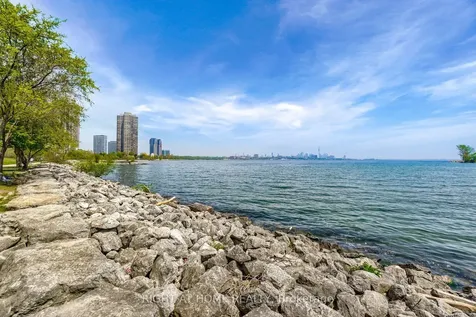 70 Annie Craig Drive Toronto ON M8V 0G2