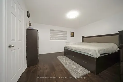 15 Diploma Drive Brampton ON L6P 1M3