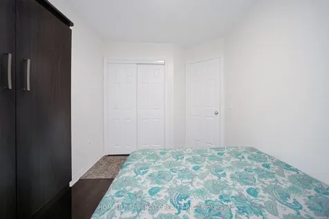 15 Diploma Drive Brampton ON L6P 1M3