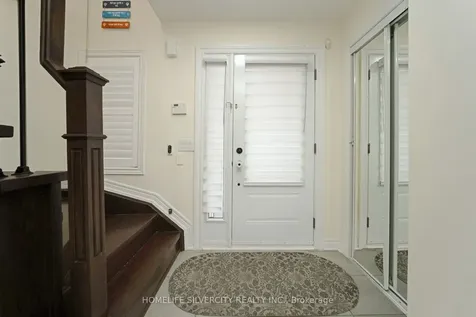 15 Diploma Drive Brampton ON L6P 1M3