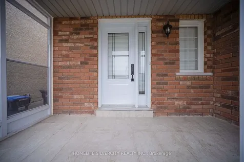 15 Diploma Drive Brampton ON L6P 1M3