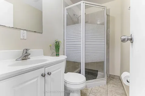 22 Troyer Avenue Toronto ON M3J 0A3