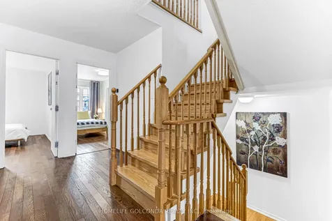 22 Troyer Avenue Toronto ON M3J 0A3