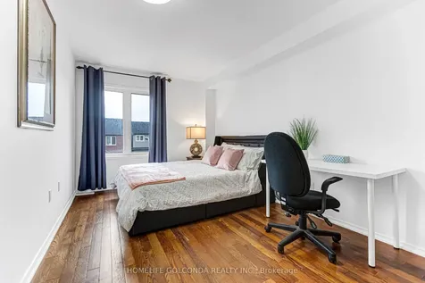 22 Troyer Avenue Toronto ON M3J 0A3