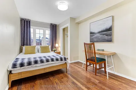 22 Troyer Avenue Toronto ON M3J 0A3
