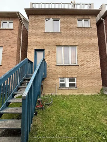 22 Troyer Avenue Toronto ON M3J 0A3