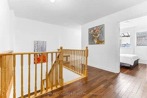 22 Troyer Avenue Toronto ON M3J 0A3