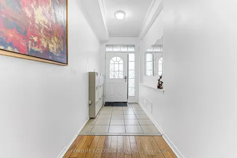 22 Troyer Avenue Toronto ON M3J 0A3