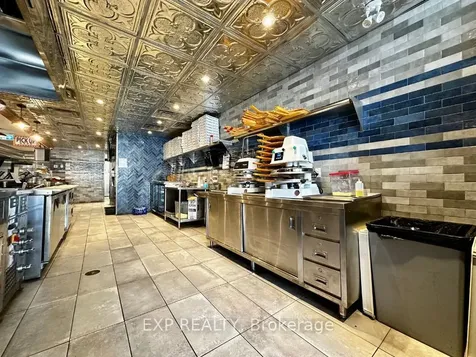162 Lakeshore Road E Oakville ON L6J 1H6