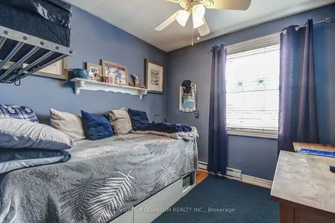 1858 Lakeshore Road W Mississauga ON L5J 1J7