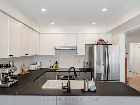 46 Jessop Drive Brampton ON L7A 3M8