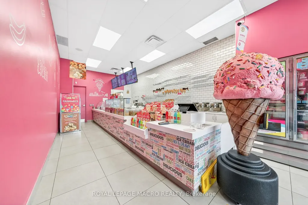 380 Dundas Street E Oakville ON L6H 6Z9