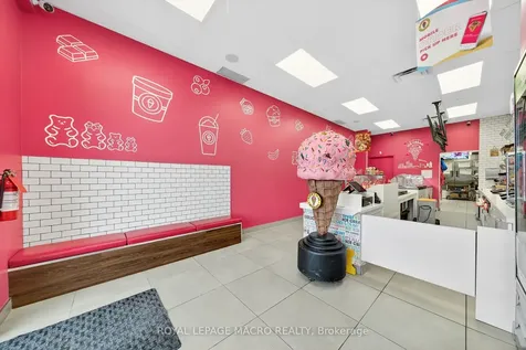 380 Dundas Street E Oakville ON L6H 6Z9