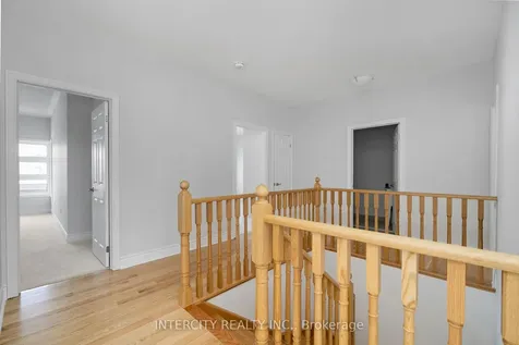 68 Claremont Drive Brampton ON L6R 4E8