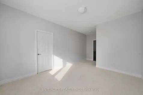 68 Claremont Drive Brampton ON L6R 4E8