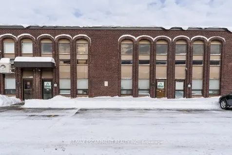 4480 Chesswood Drive Toronto ON M3J 2B9