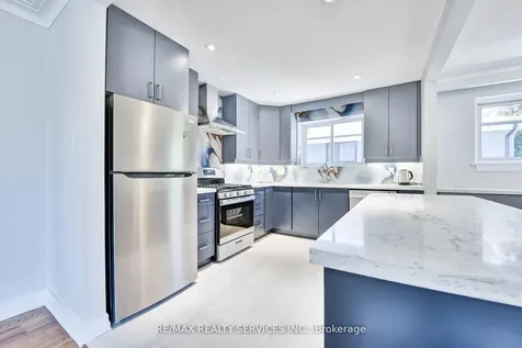 23 Windermere Court Brampton ON L6X 2L5