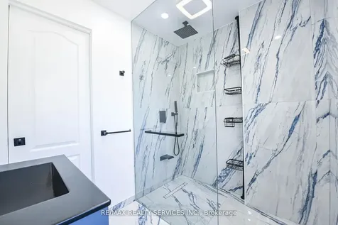 23 Windermere Court Brampton ON L6X 2L5