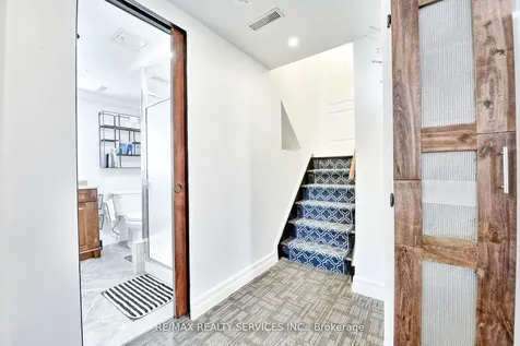 23 Windermere Court Brampton ON L6X 2L5