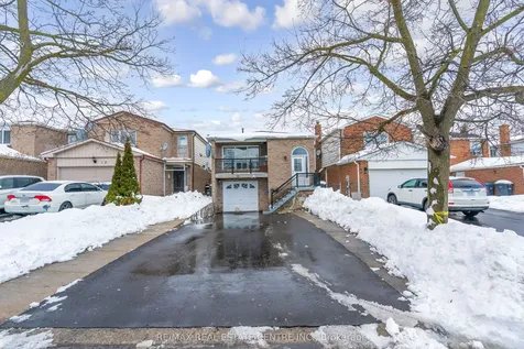 10 Pickard Lane Brampton ON L6Y 2M5