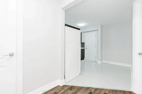 10 Pickard Lane Brampton ON L6Y 2M5