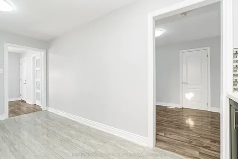 10 Pickard Lane Brampton ON L6Y 2M5