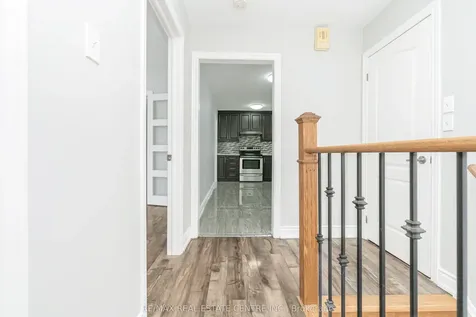 10 Pickard Lane Brampton ON L6Y 2M5