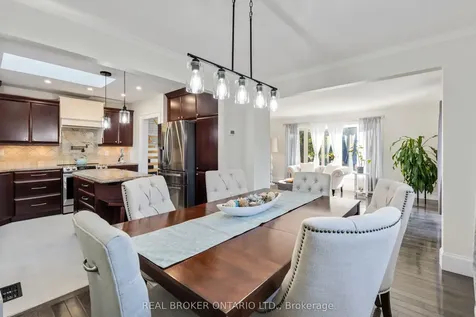 13 Pine Tree Crescent Brampton ON L6W 1C7