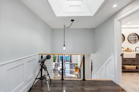 13 Pine Tree Crescent Brampton ON L6W 1C7