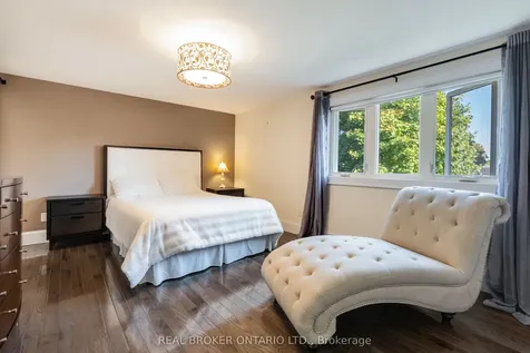 13 Pine Tree Crescent Brampton ON L6W 1C7